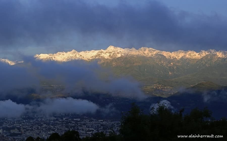 Image d'illustration pour Retour de la neige dans les Alpes