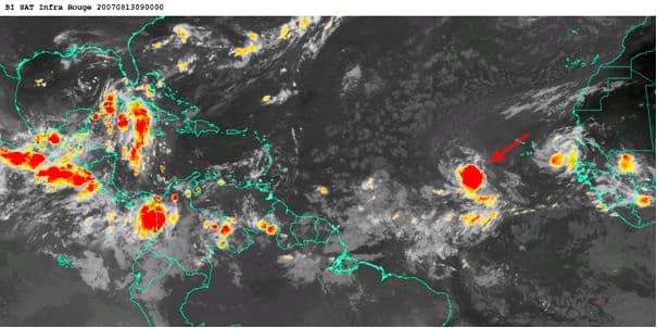 Image d'illustration pour 17 août 2007 : l'ouragan Dean traverse les Antilles Françaises