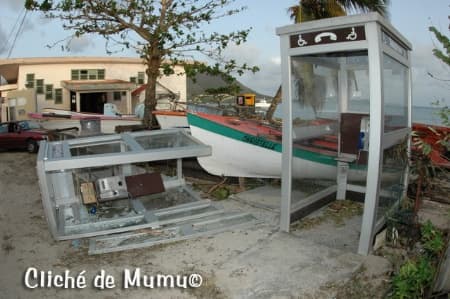 Image d'illustration pour 17 août 2007 : l'ouragan Dean traverse les Antilles Françaises