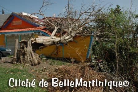 Image d'illustration pour 17 août 2007 : l'ouragan Dean traverse les Antilles Françaises