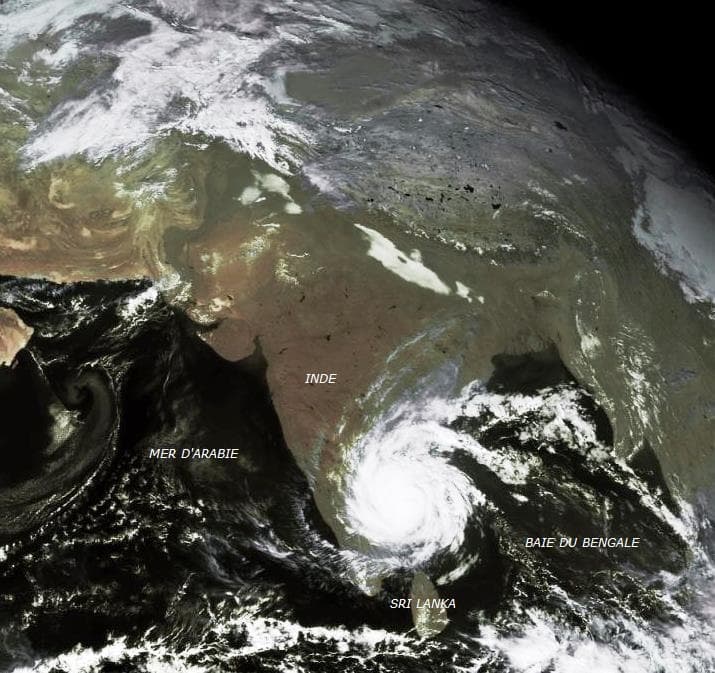 Image d'illustration pour Cyclone Vardah en Inde