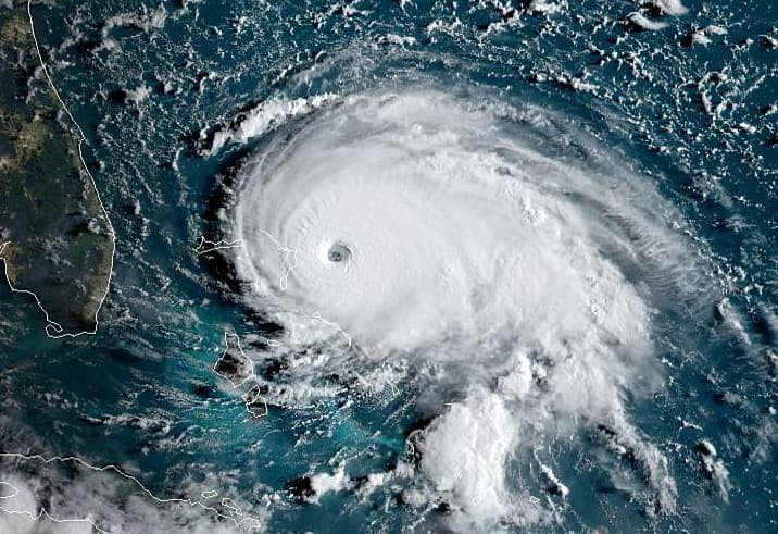 Image d'illustration pour Ouragan Dorian : menace majeure entre Bahamas et Floride 