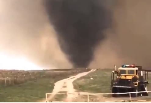 Image d'illustration pour Tornades meurtrières aux Etats-Unis ce week-end
