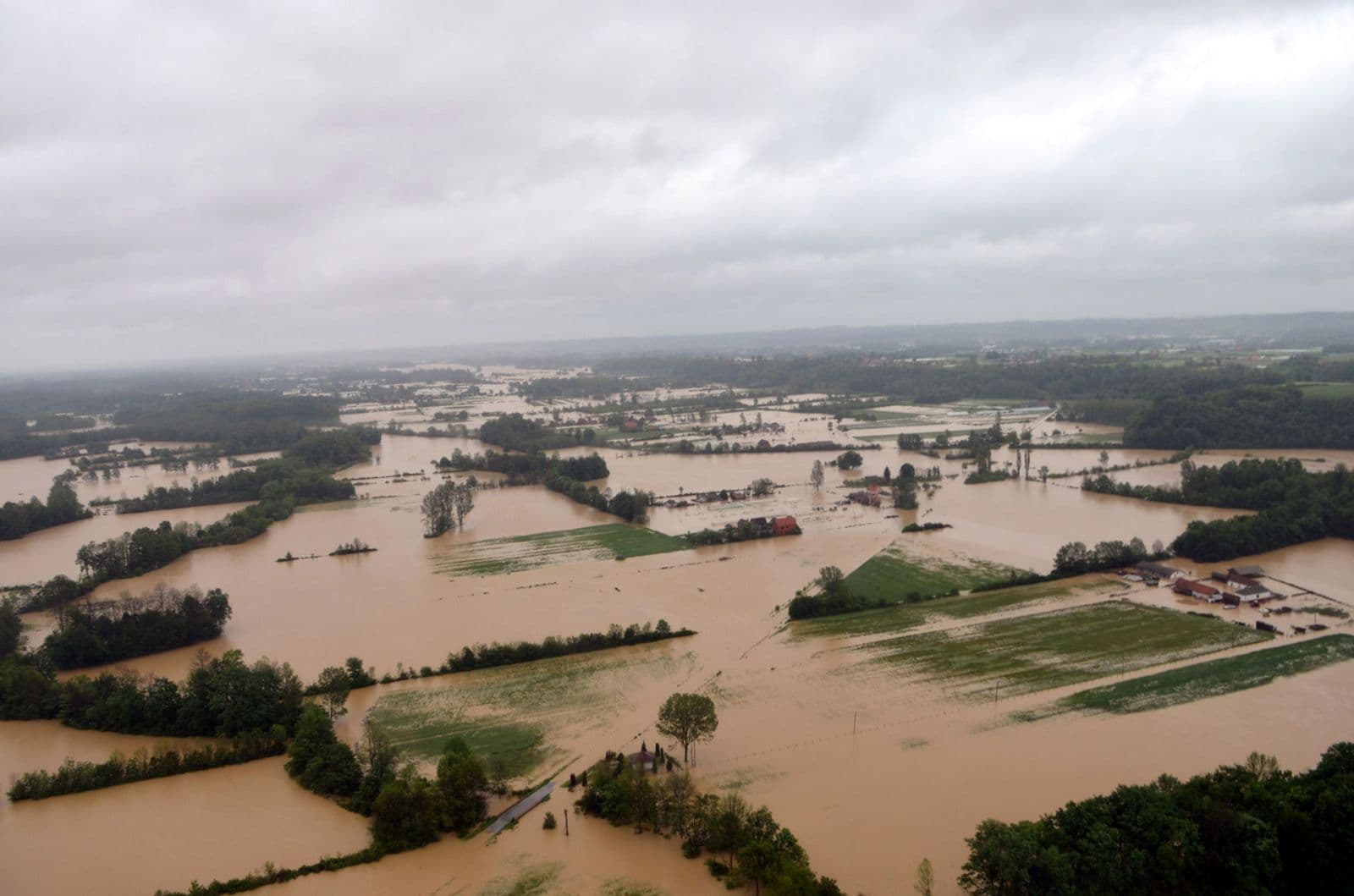 Image d'illustration pour Intempéries et inondations en Europe Centrale (Autriche, Serbie, Bosnie)