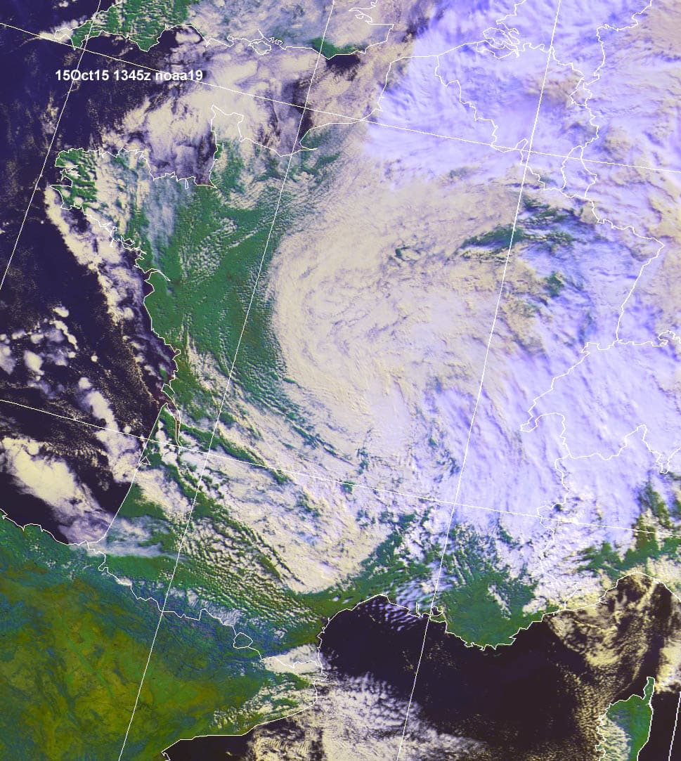 Image d'illustration pour Grande fraîcheur et chutes de neige précoces les 14 et 15 octobre