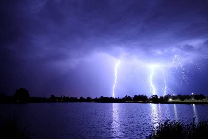 Image d'illustration pour Grêle et foudre lors des orages des 12 et 13 août
