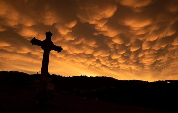 Image d'illustration pour Orages isolés pendant la canicule - Crue mortelle en Corse