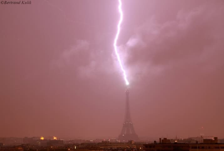 Image d'illustration pour La protection de la Tour Eiffel contre la foudre doit être rénovée