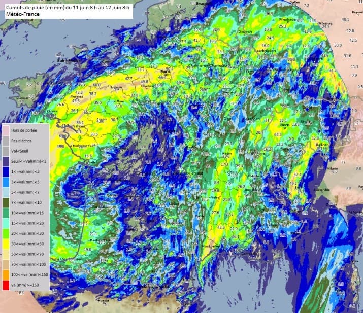 Image d'illustration pour Pluie diluvienne entre Pays de la Loire, Paris & Ardennes