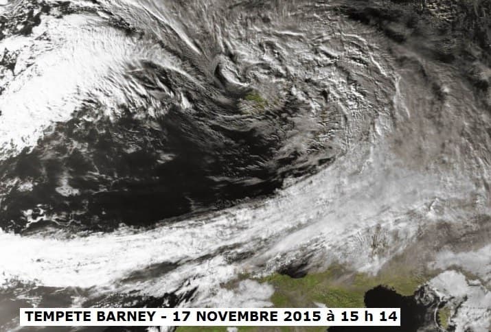 Image d'illustration pour Fort coup de vent sur le Nord Pas de Calais en marge de la tempête Barney